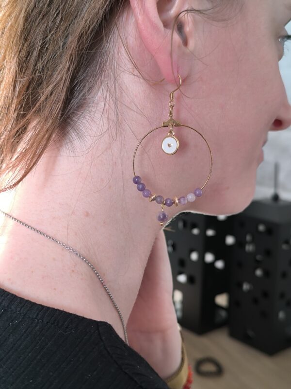 boucles d'oreilles en lépidolite1