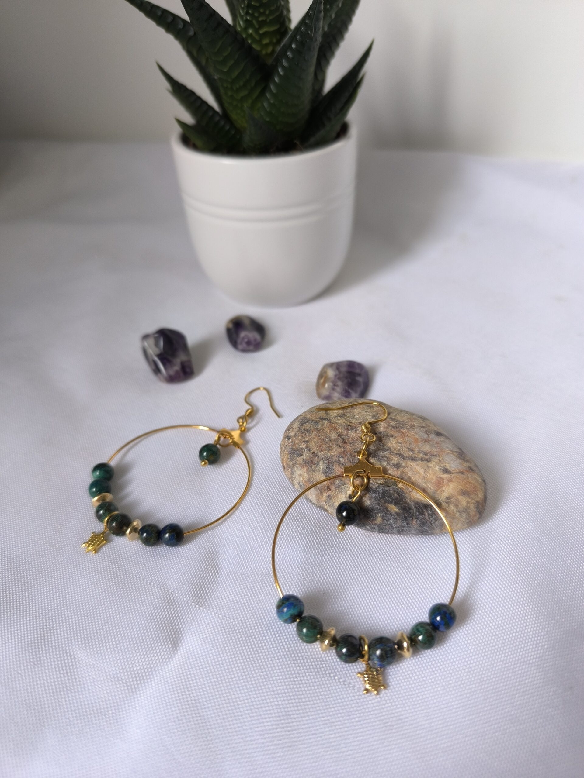Boucles d'oreilles en Azurite sur pierre