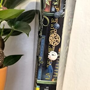 Marque page Miss grigri en sodalite